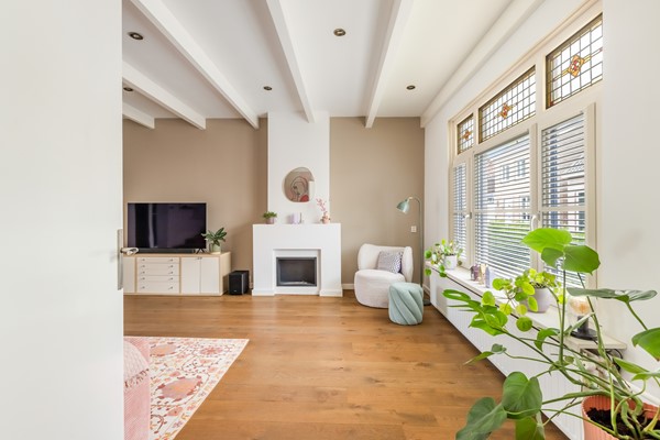 Foto - Verkocht onder voorbehoud: Karakteristiek pand nabij het historische centrum van Klundert